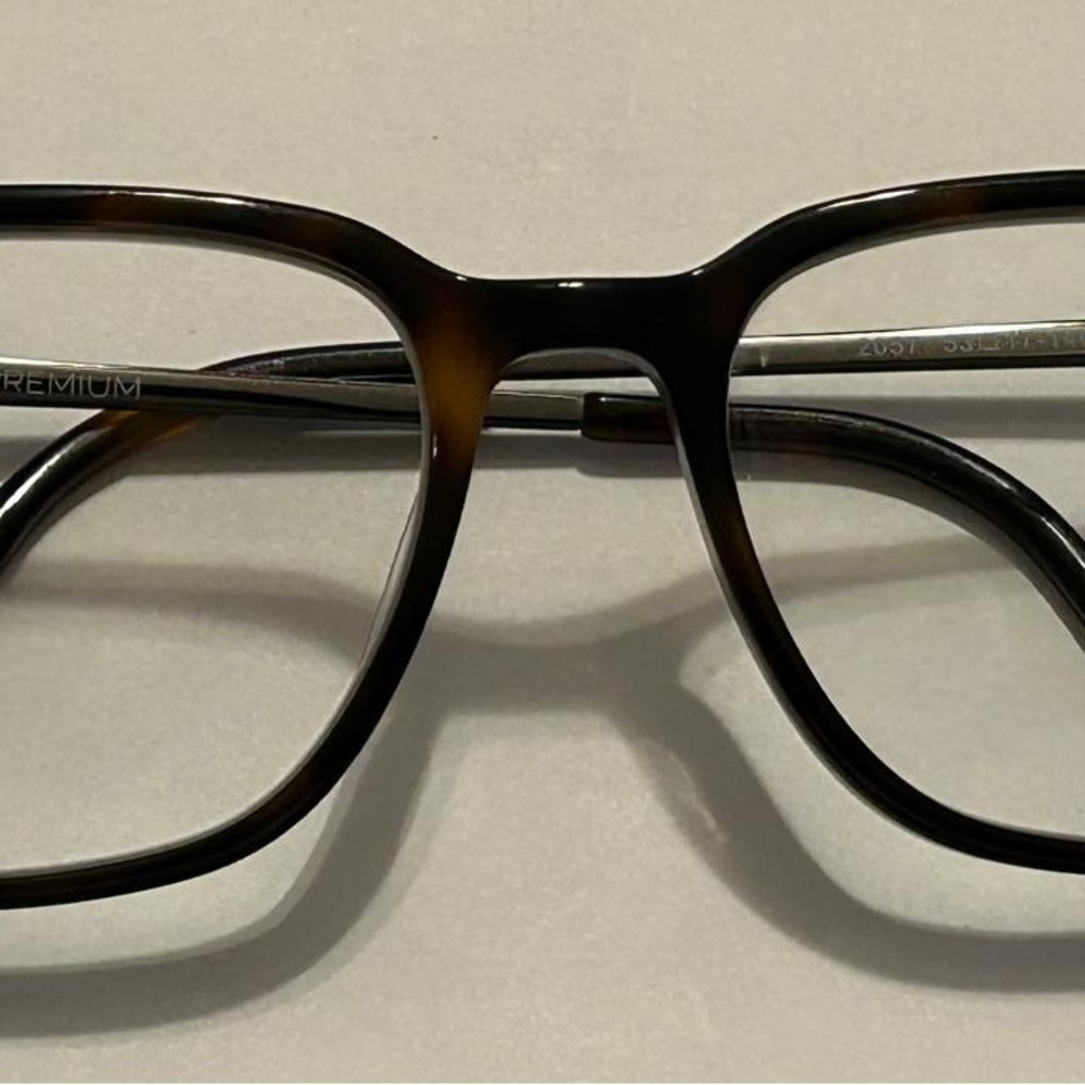 Insights Premium 2057 53-17-140 Tortoise Eyeglass Frame